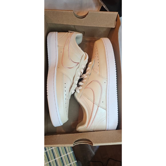 Nike Court Vision Low Premium Low Woman's Size 9 NIB - Picture 7 of 7